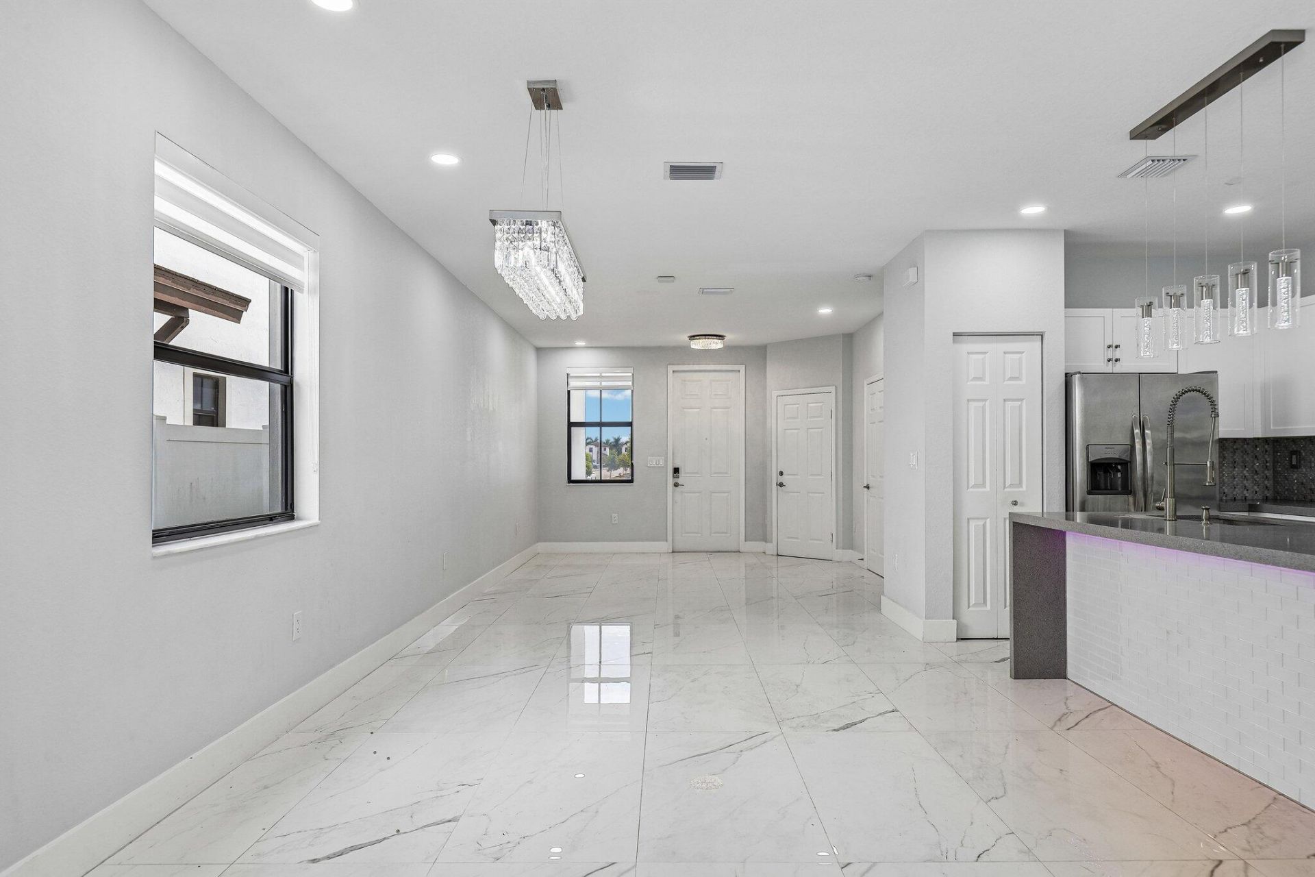 3567 W 110th Terrace, Hialeah, FL 33018 Photo