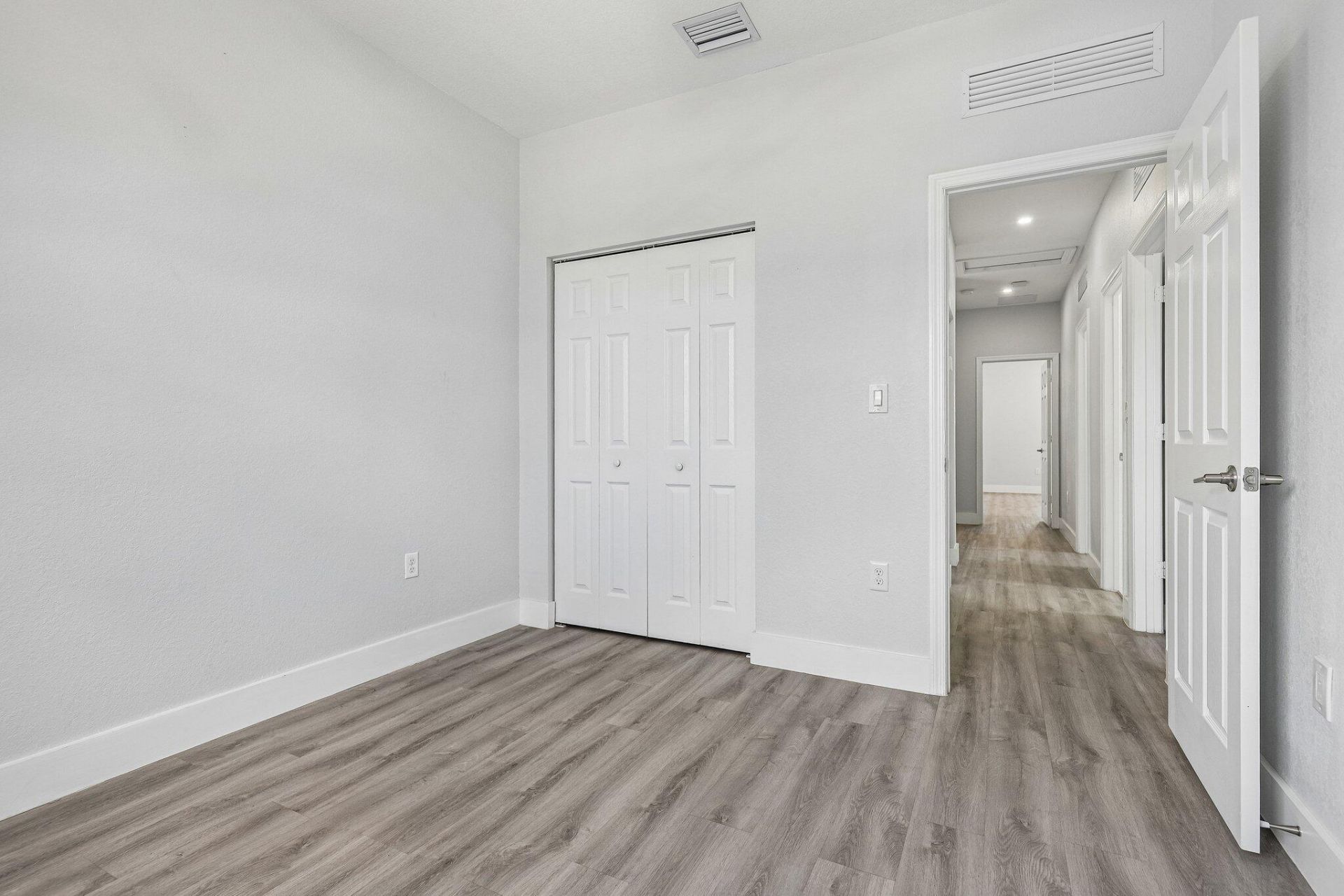 3567 W 110th Terrace, Hialeah, FL 33018 Photo