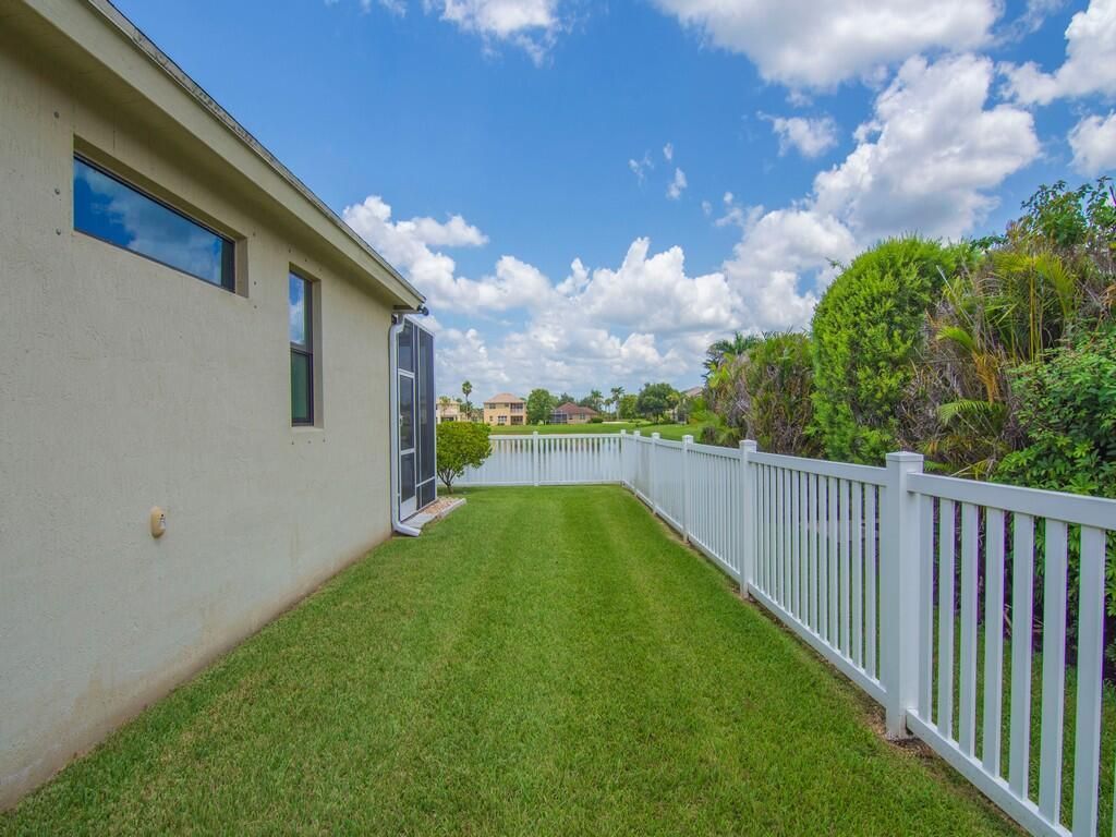 9880 Verona Manor, Vero Beach, FL 32966 Photo