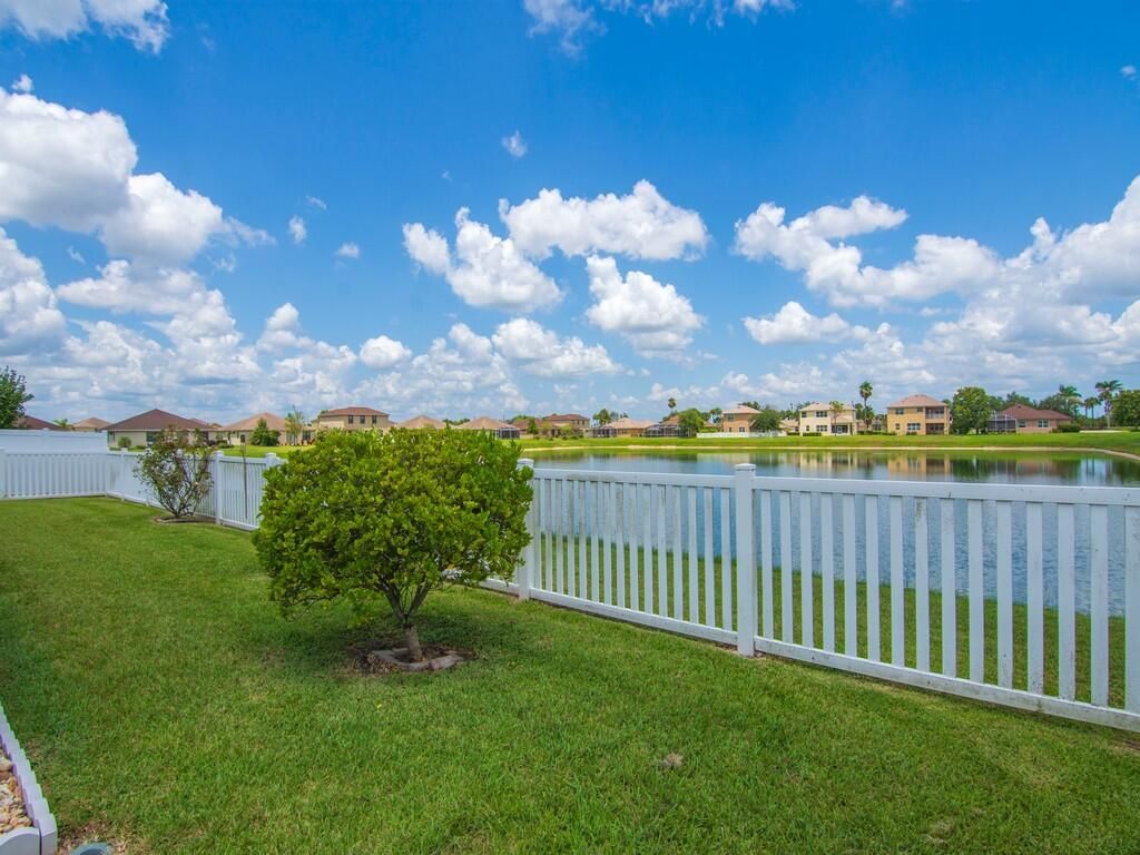 9880 Verona Manor, Vero Beach, FL 32966 Photo