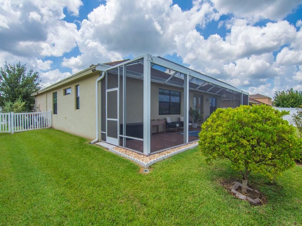 9880 Verona Manor, Vero Beach, FL 32966 Photo
