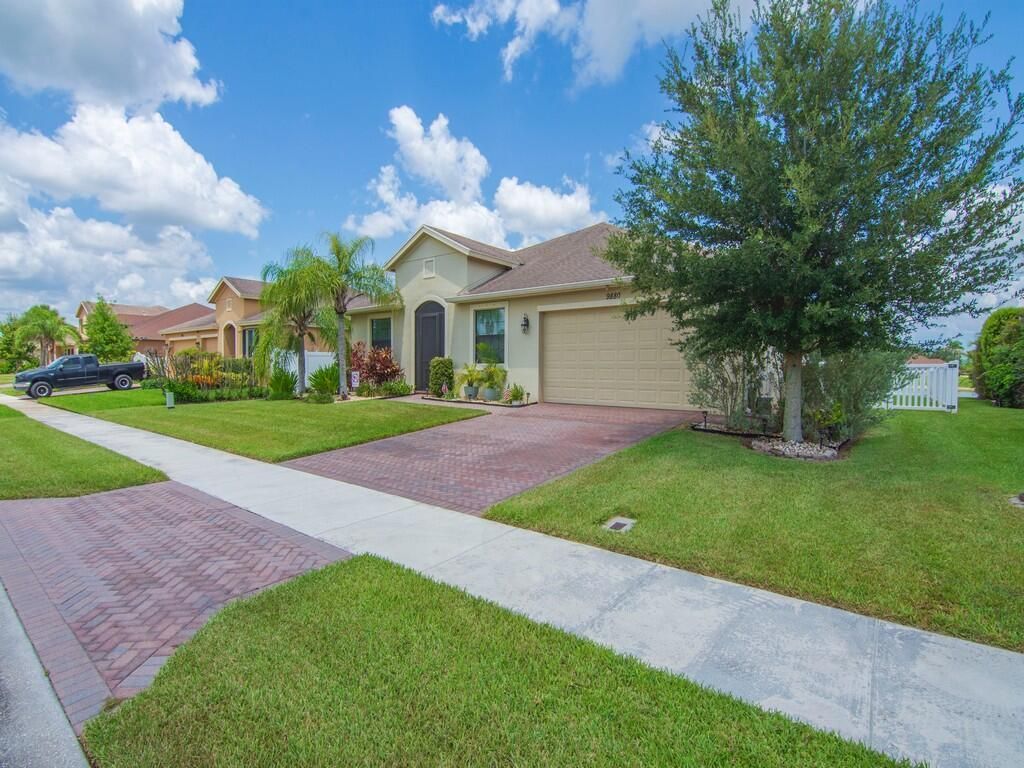 9880 Verona Manor, Vero Beach, FL 32966 Photo