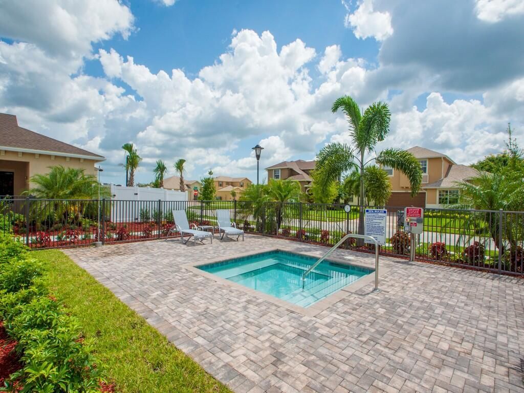 9880 Verona Manor, Vero Beach, FL 32966 Photo