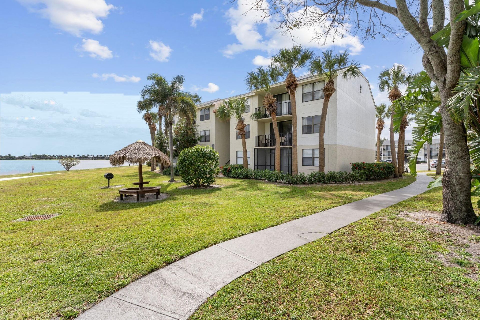 734 Executive Center Drive, Unit 23, West Palm Beach, FL 33401 Photo
