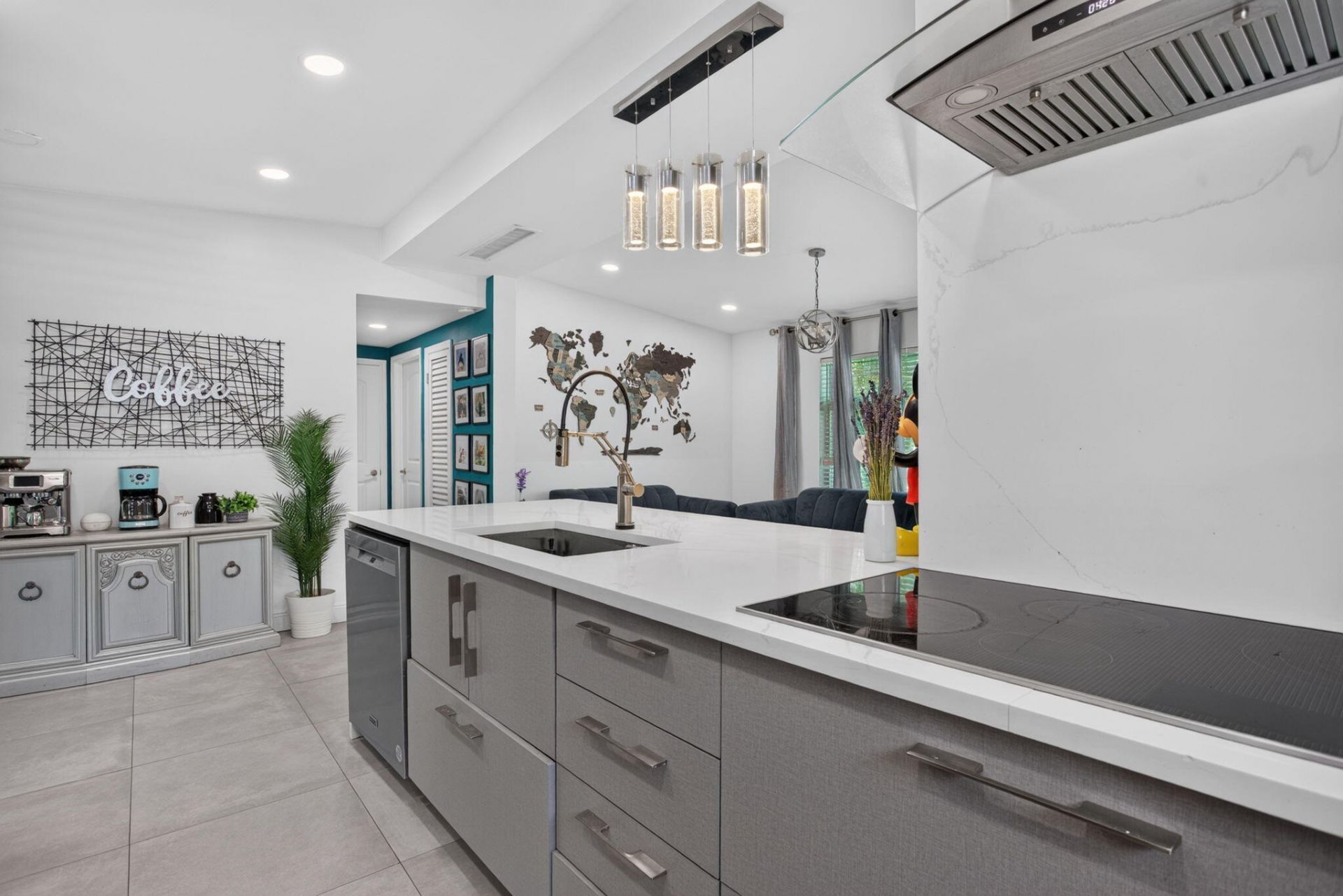4520 NE 15th Avenue, Pompano Beach, FL 33064 Photo