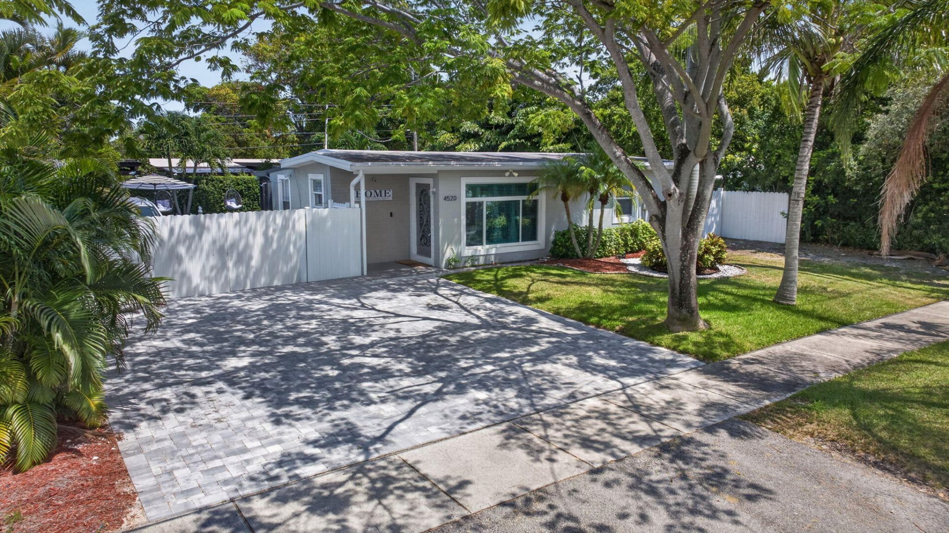 4520 NE 15th Avenue, Pompano Beach, FL 33064 Photo