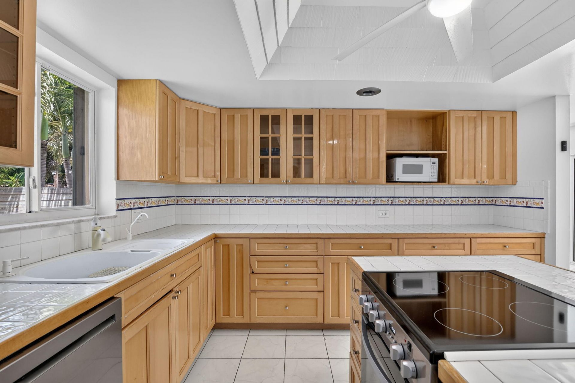 1820 SW 67th Terrace, Plantation, FL 33317 Photo