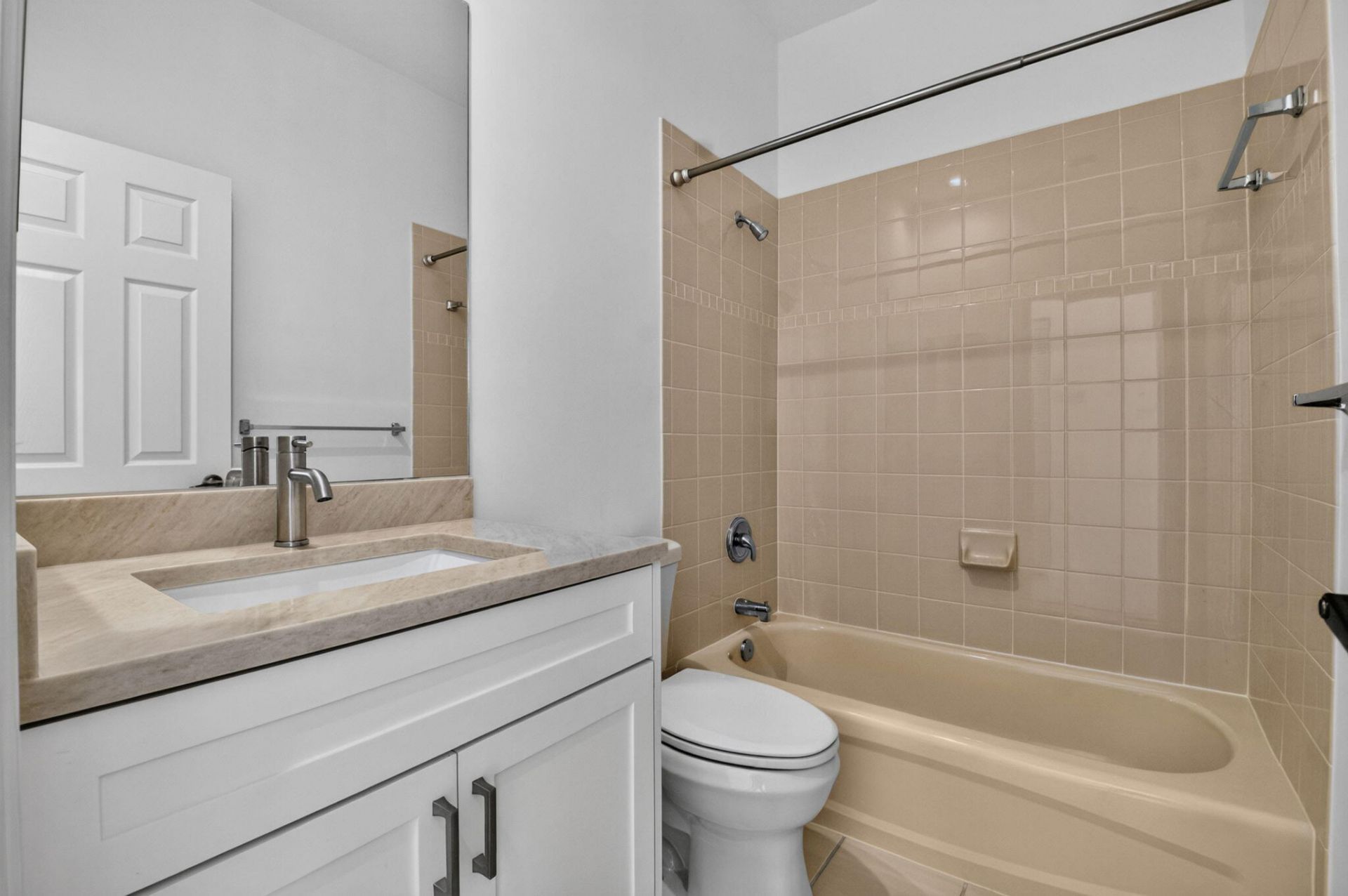 8107 Bellafiore Way, Boynton Beach, FL 33472 Photo