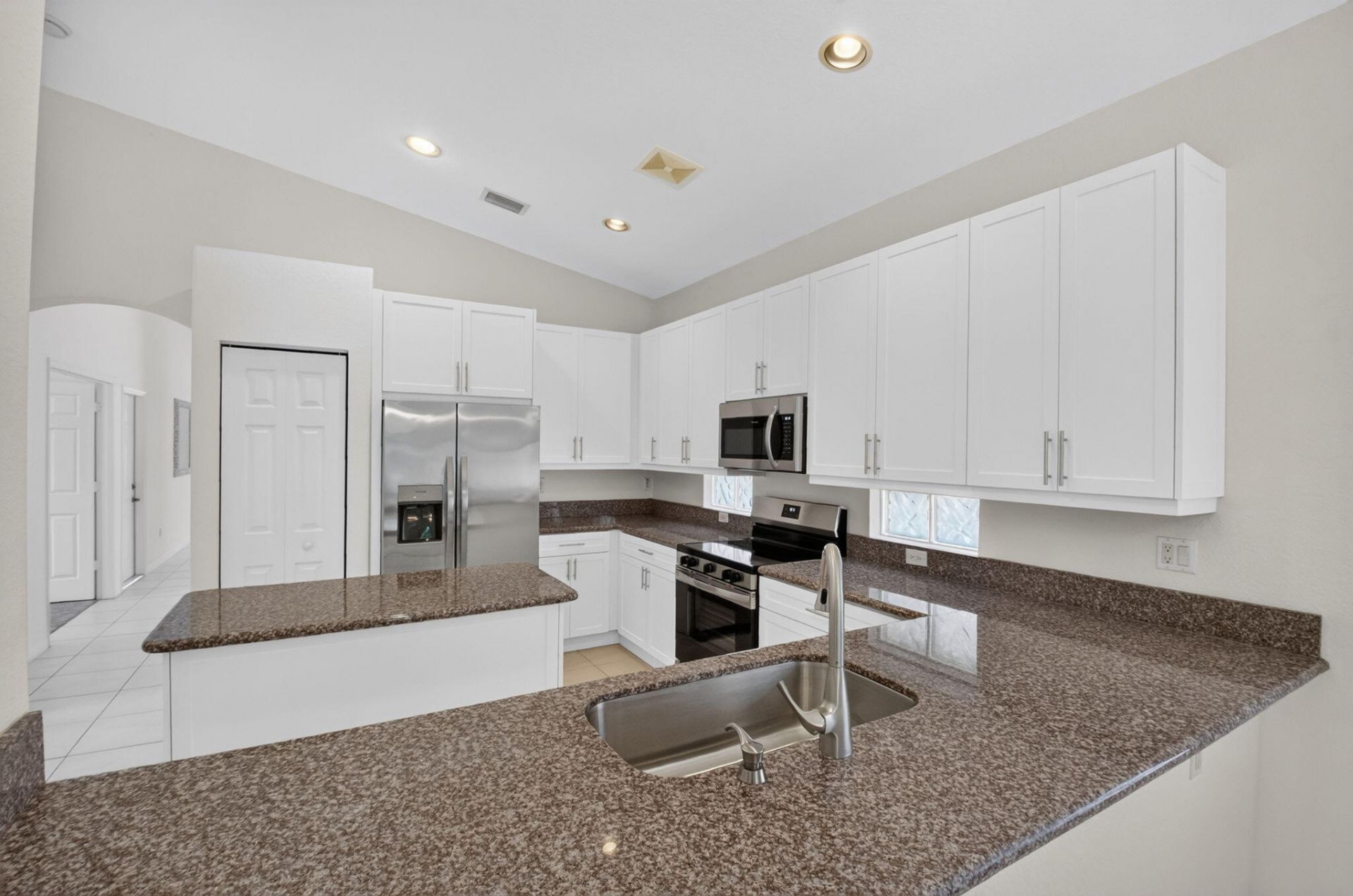 8107 Bellafiore Way, Boynton Beach, FL 33472 Photo