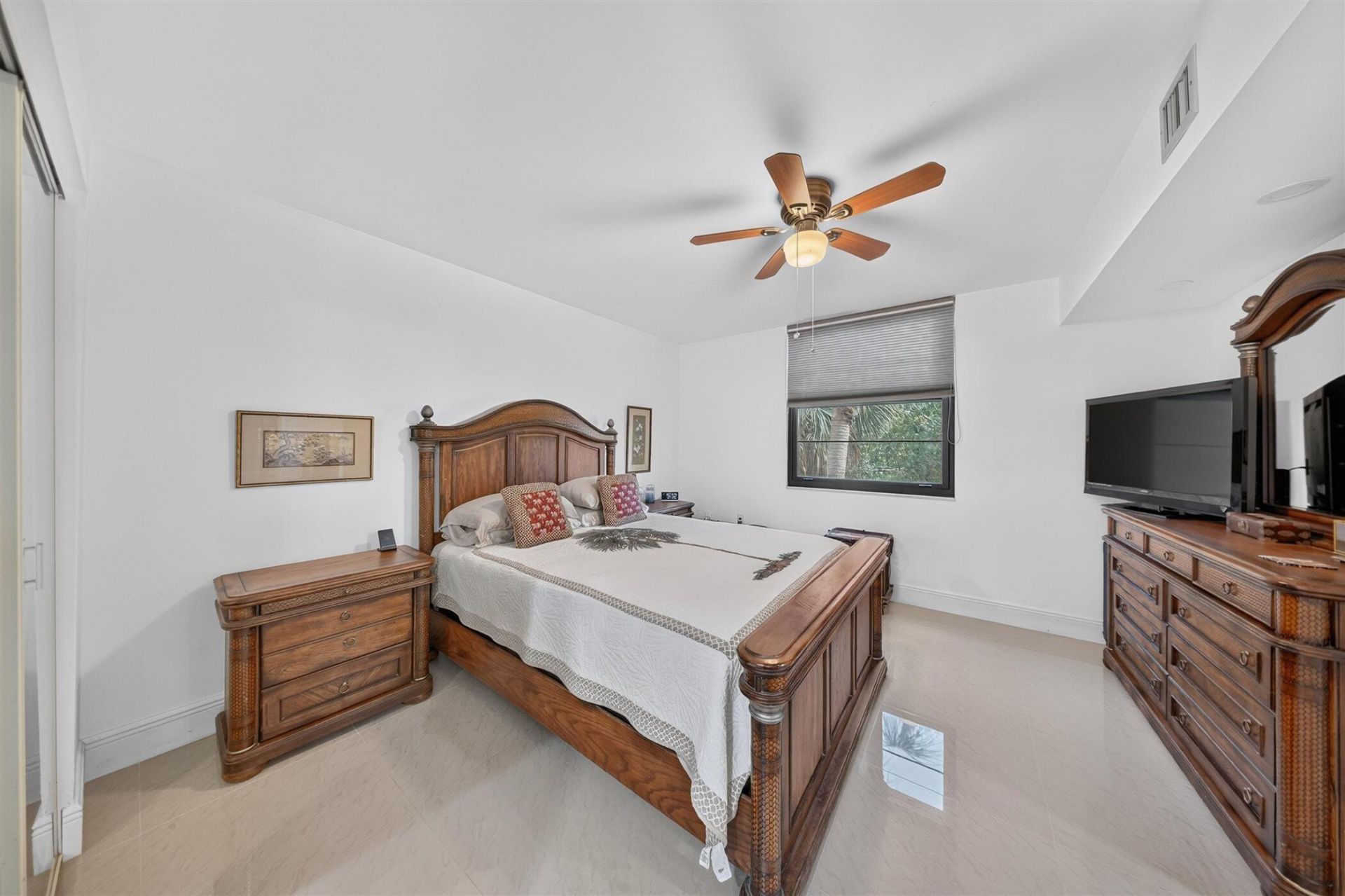 1719 Whitehall Drive, Unit 303, Davie, FL 33324 Photo