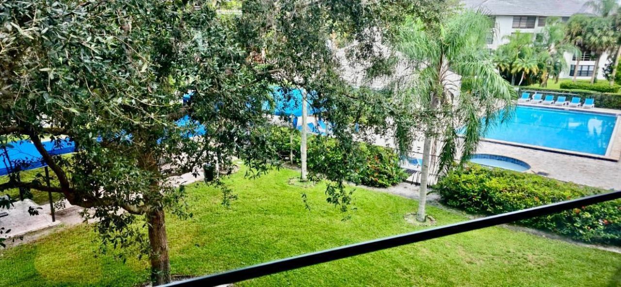1719 Whitehall Drive, Unit 303, Davie, FL 33324 Photo