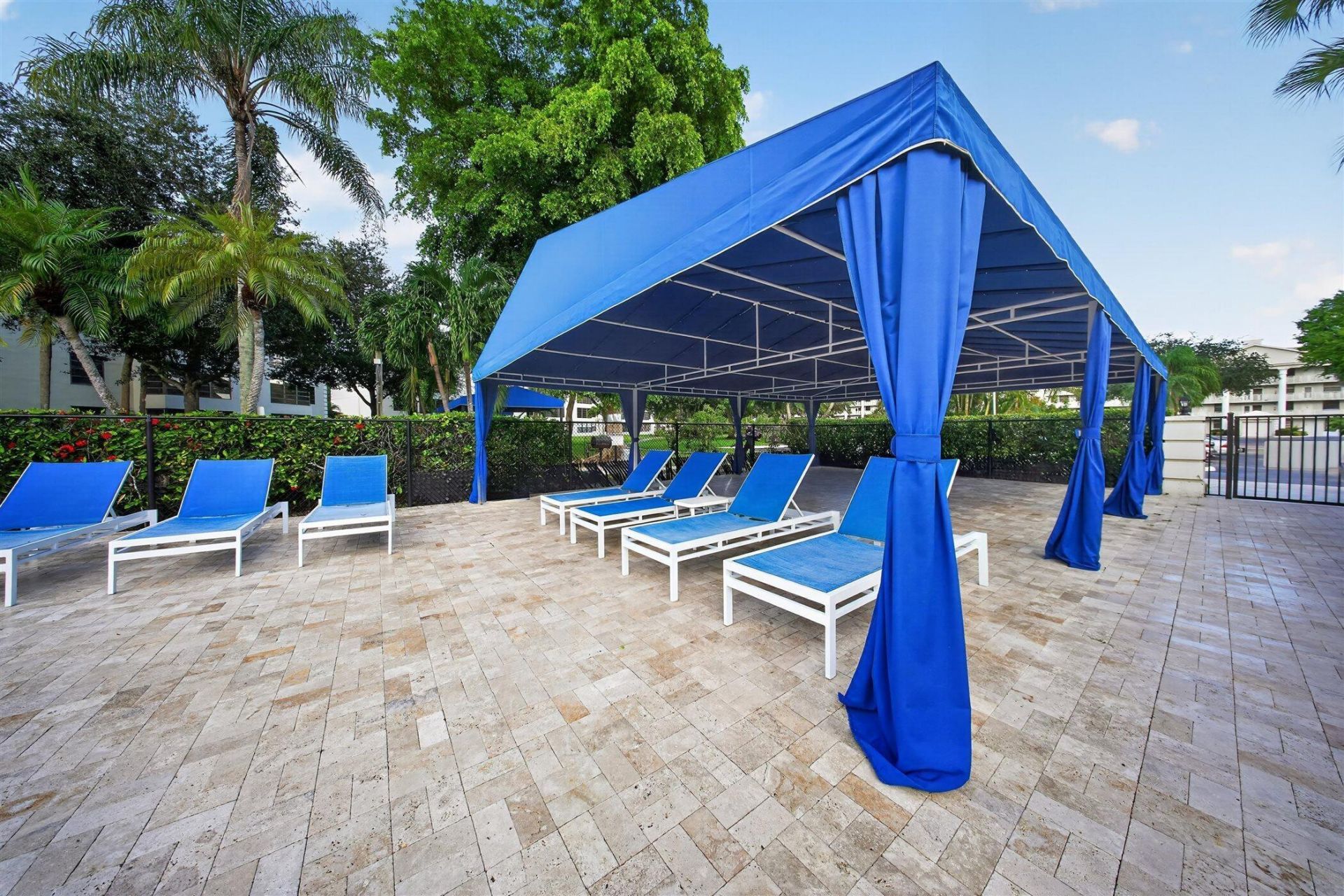 1719 Whitehall Drive, Unit 303, Davie, FL 33324 Photo