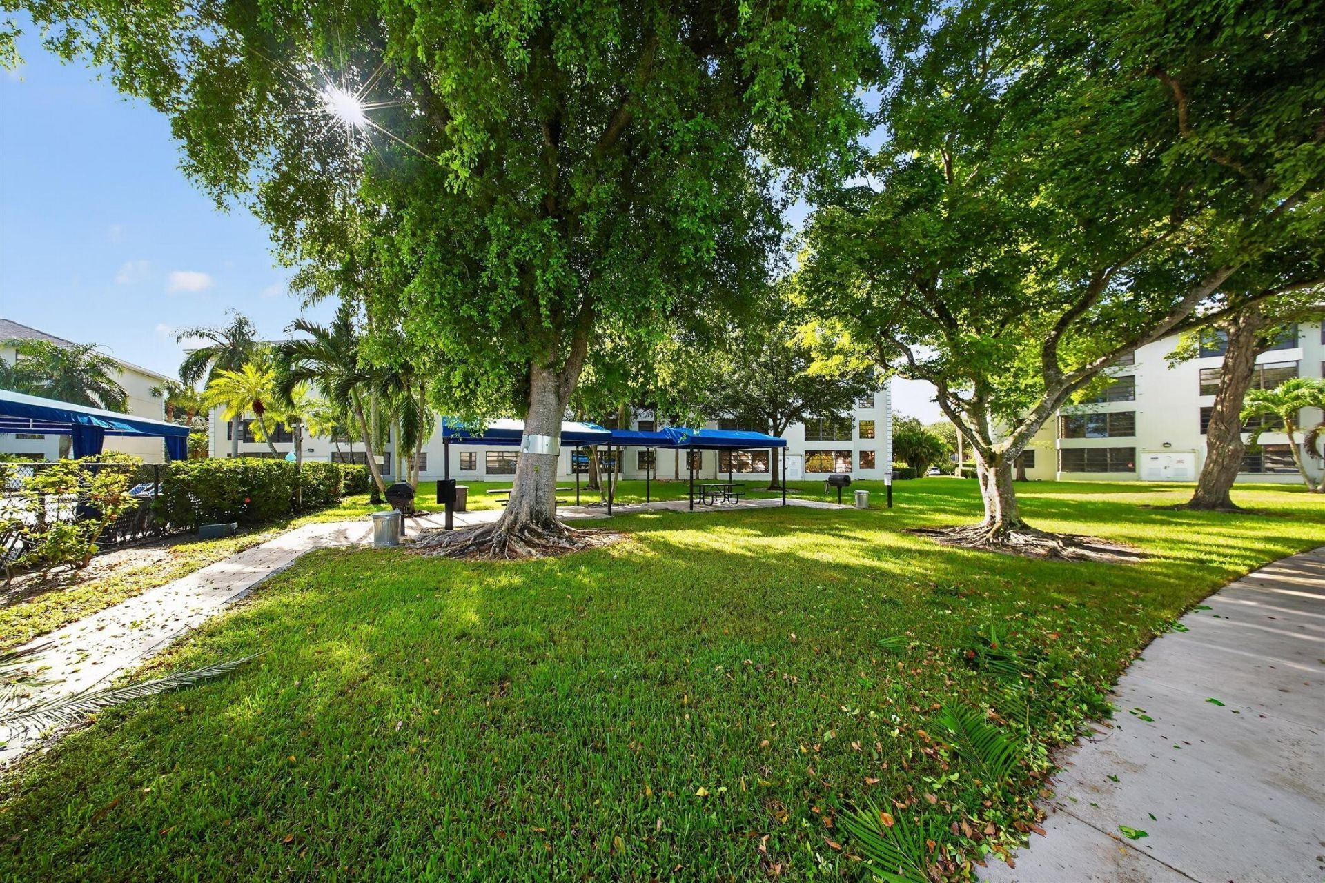 1719 Whitehall Drive, Unit 303, Davie, FL 33324 Photo