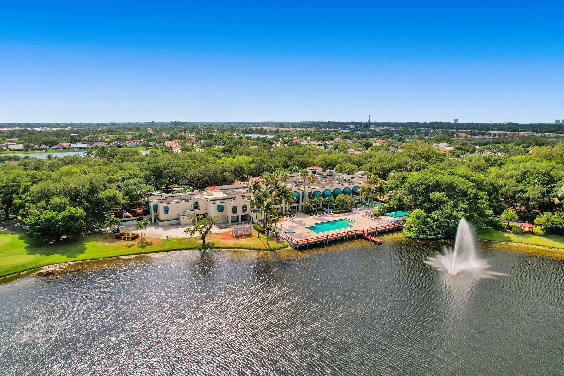 1719 Whitehall Drive, Unit 303, Davie, FL 33324 Photo