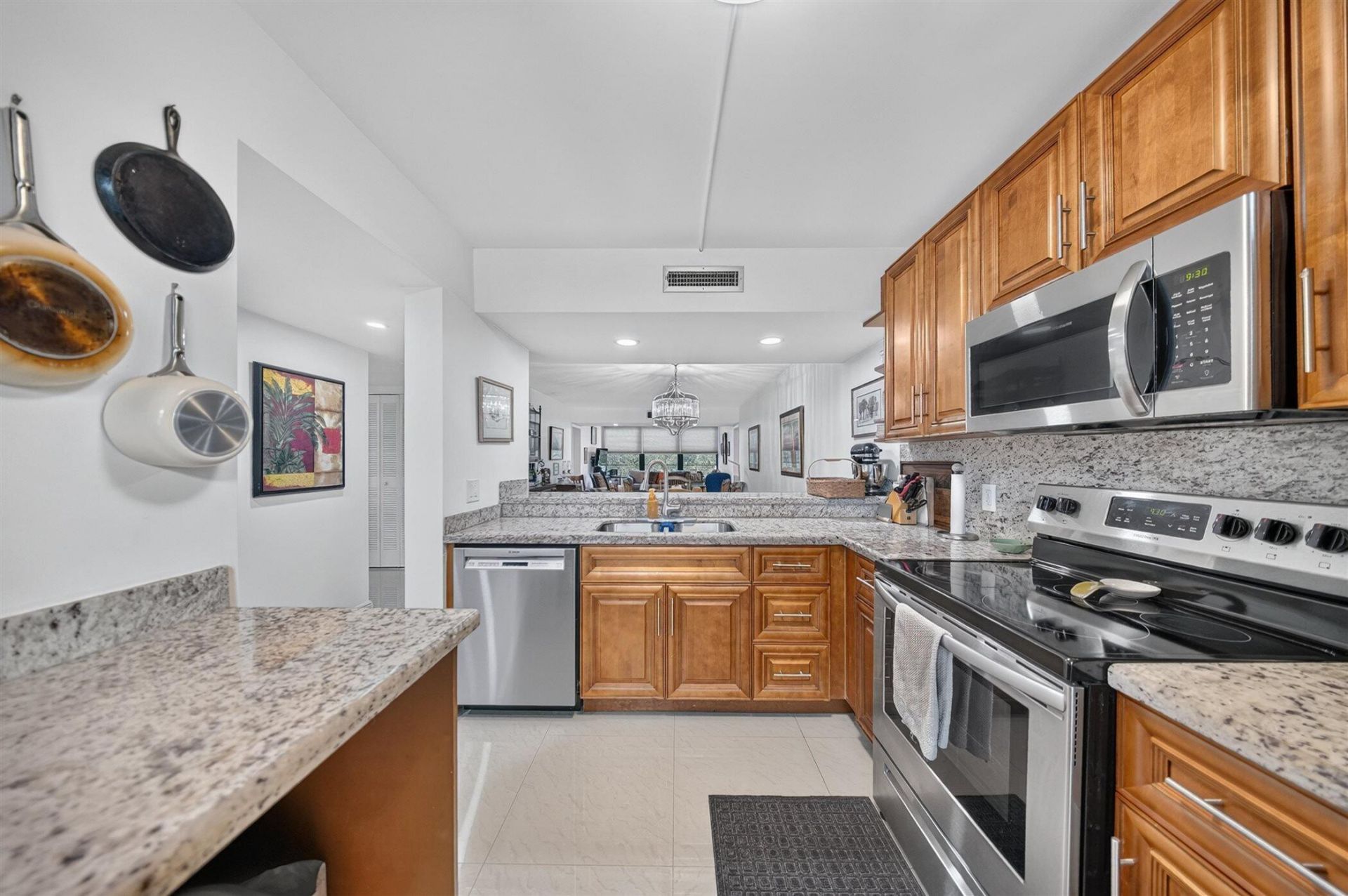 1719 Whitehall Drive, Unit 303, Davie, FL 33324 Photo