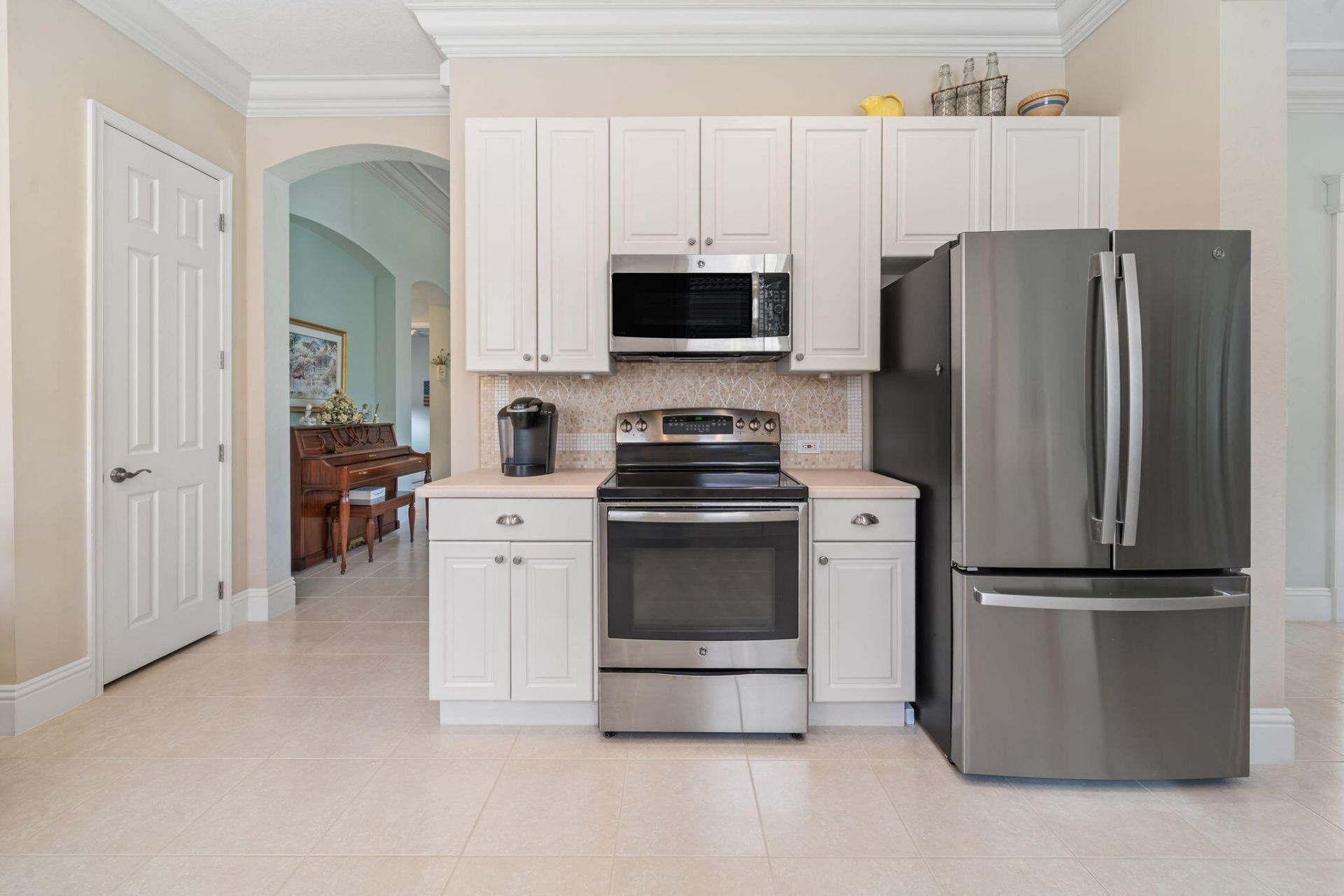 9139 Bay Harbour Circle, West Palm Beach, FL 33411 Photo