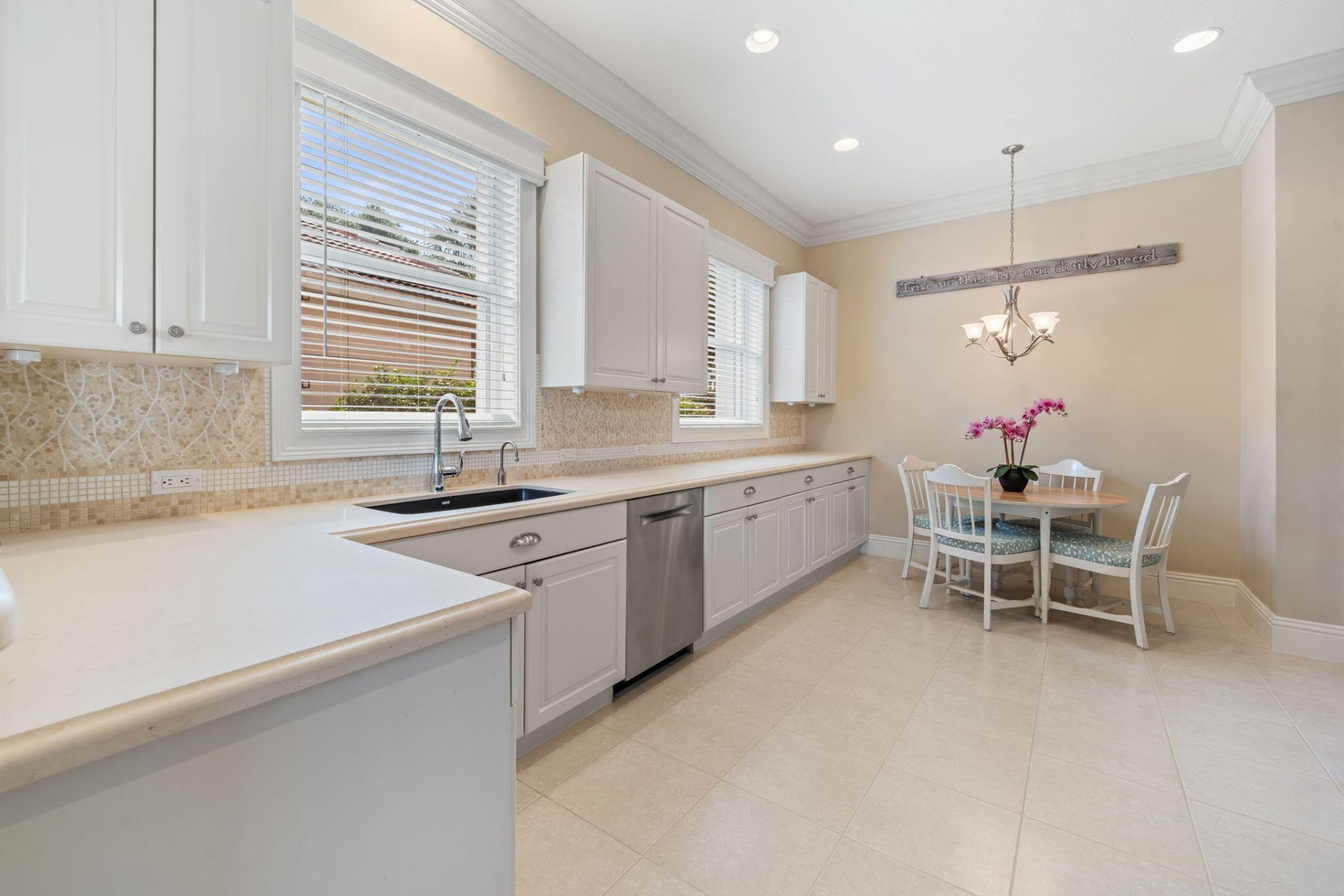 9139 Bay Harbour Circle, West Palm Beach, FL 33411 Photo
