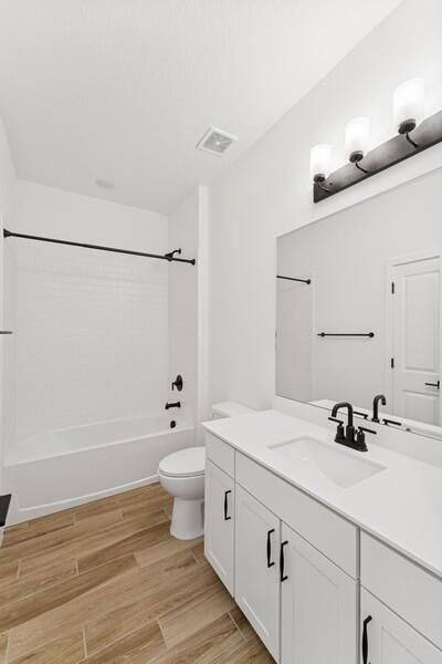 6173 NW Tuckaway Avenue, Unit 169, Port Saint Lucie, FL 34987 Photo