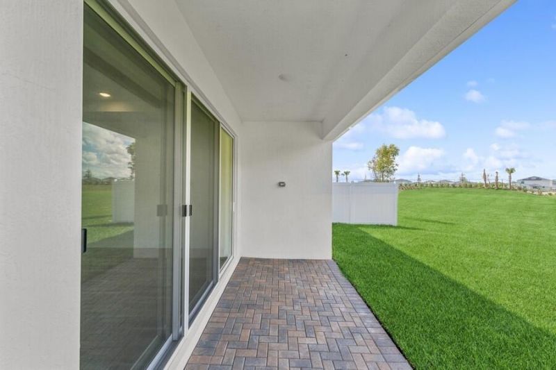 6173 NW Tuckaway Avenue, Unit 169, Port Saint Lucie, FL 34987 Photo