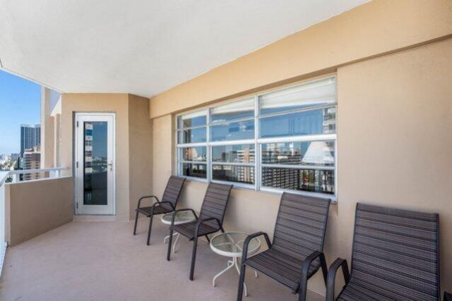 1980 S Ocean Drive, Unit 18Q, Hallandale Beach, FL 33009 Photo