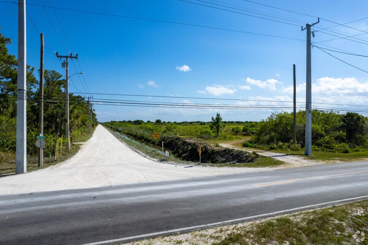 1000 Orange Avenue, Fort Pierce, FL 34950 Photo