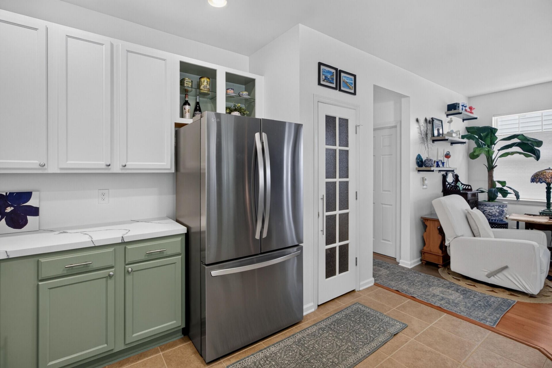 1514 Royal Colony Road Photo 15