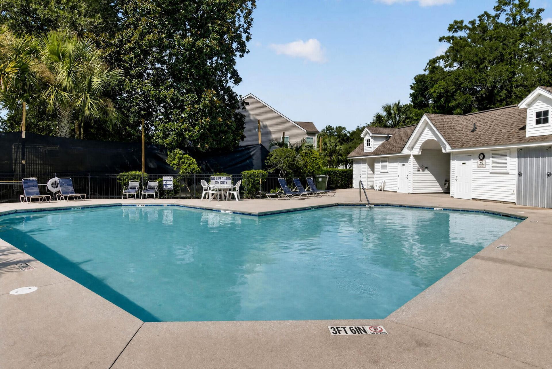 1514 Royal Colony Road Photo 36