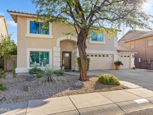 2045 E RUBY Lane, Phoenix, AZ 85024