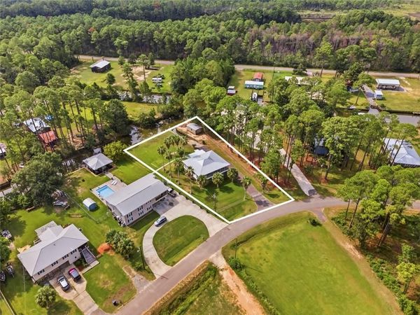15441 Morris Drive, Coden, AL 36523