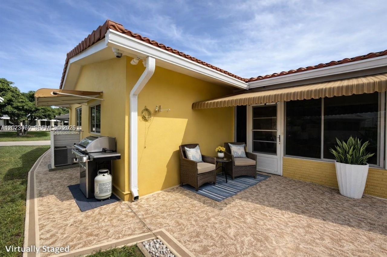 4208 NW 47th Ct , Tamarac, FL 33319 Photo