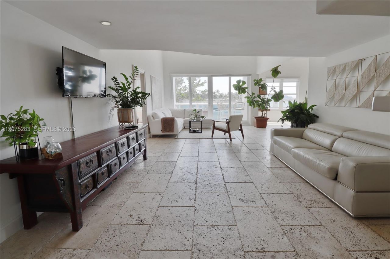 6770 Indian Creek Dr , Unit TE, Miami Beach, FL 33141 Photo