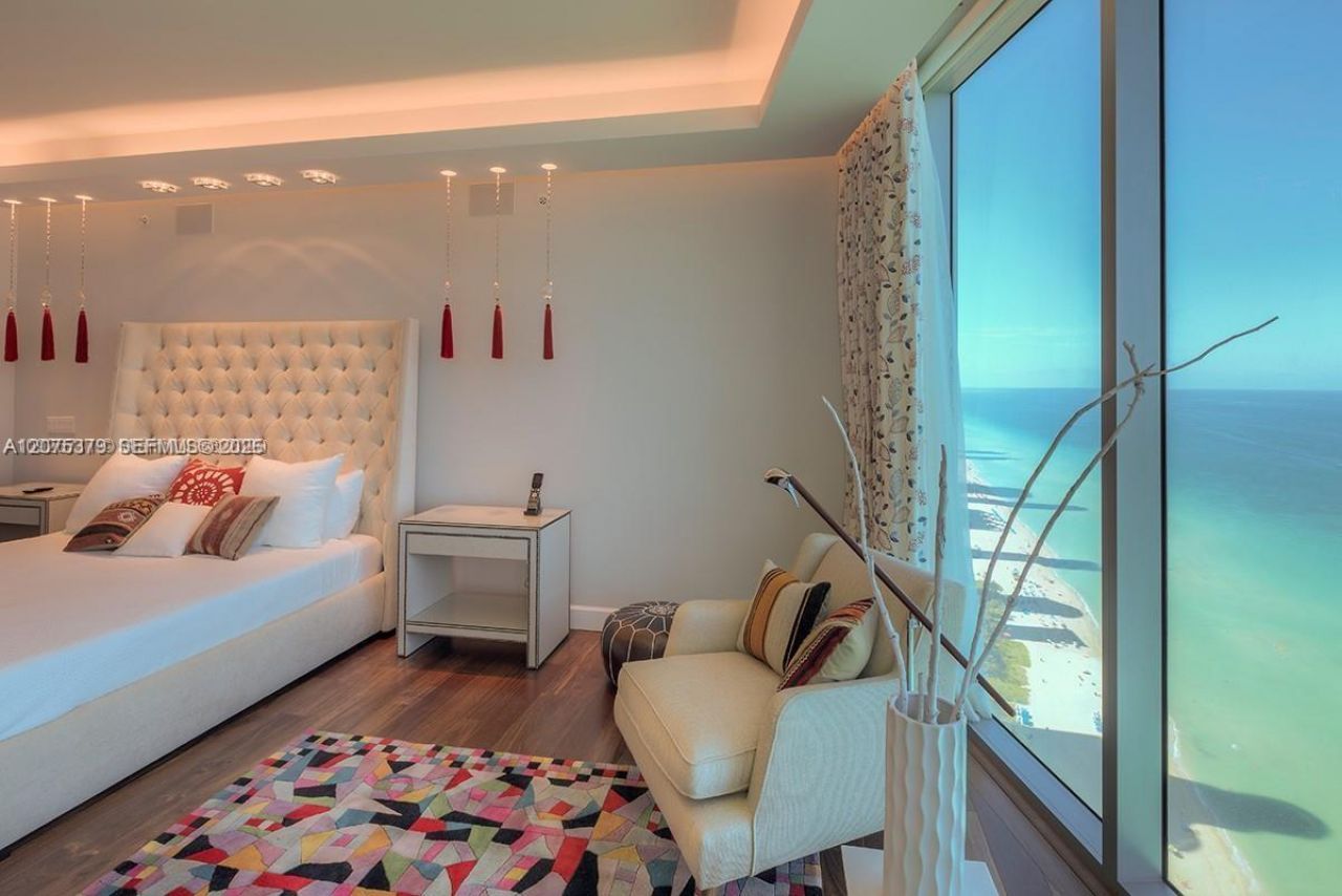 17001 Collins Ave , Unit 4301, Sunny Isles Beach, FL 33160 Photo