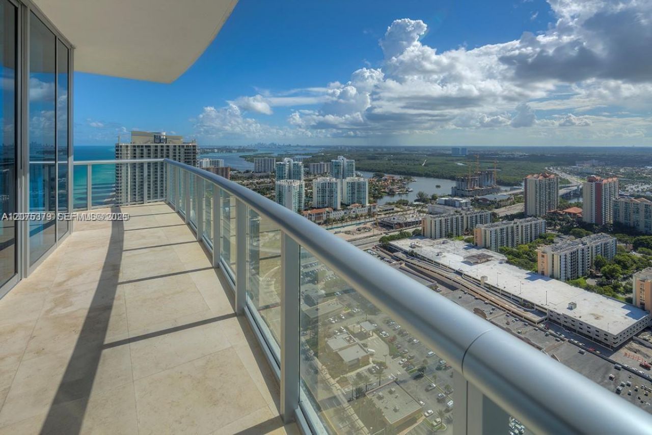 17001 Collins Ave , Unit 4301, Sunny Isles Beach, FL 33160 Photo