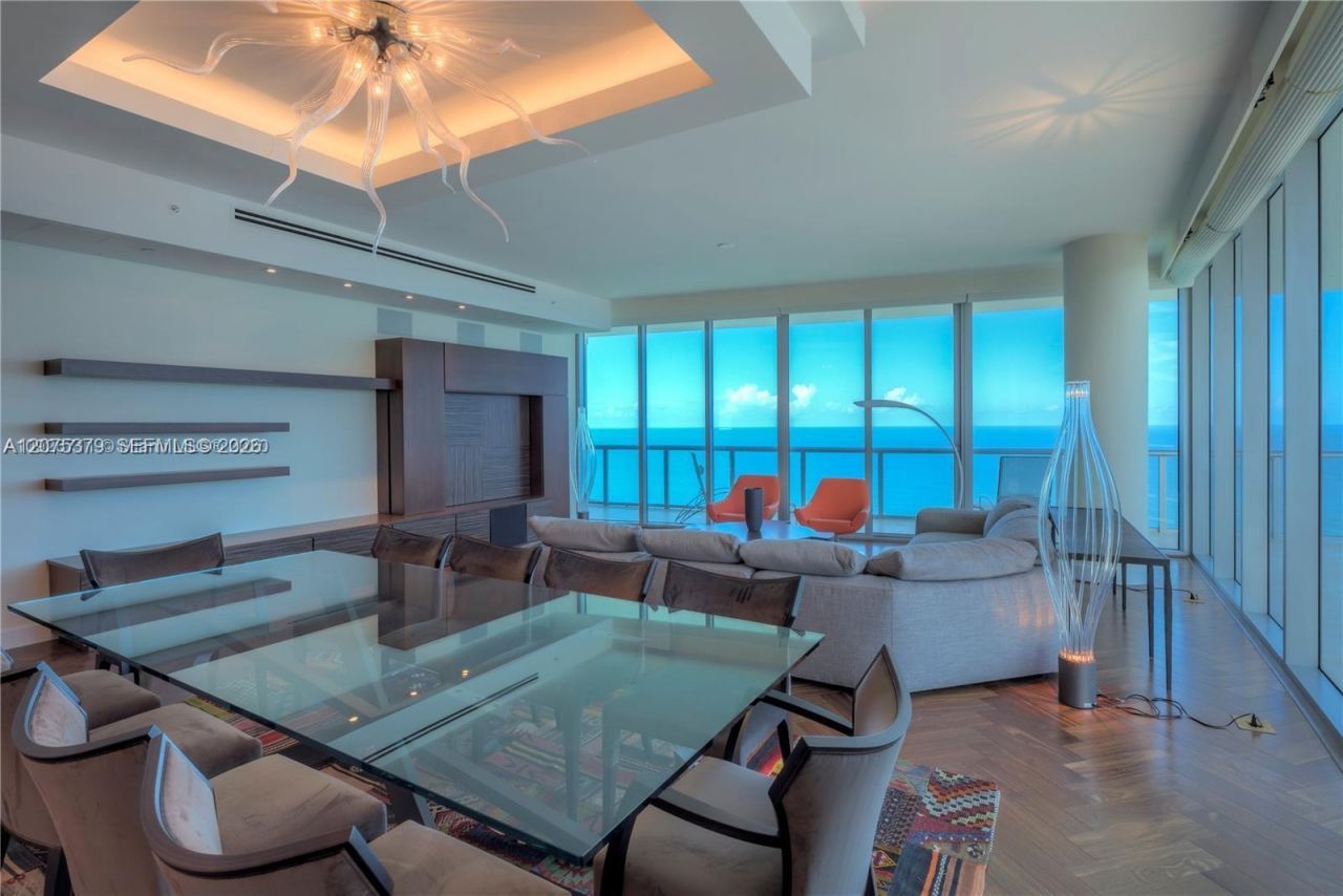17001 Collins Ave , Unit 4301, Sunny Isles Beach, FL 33160 Photo