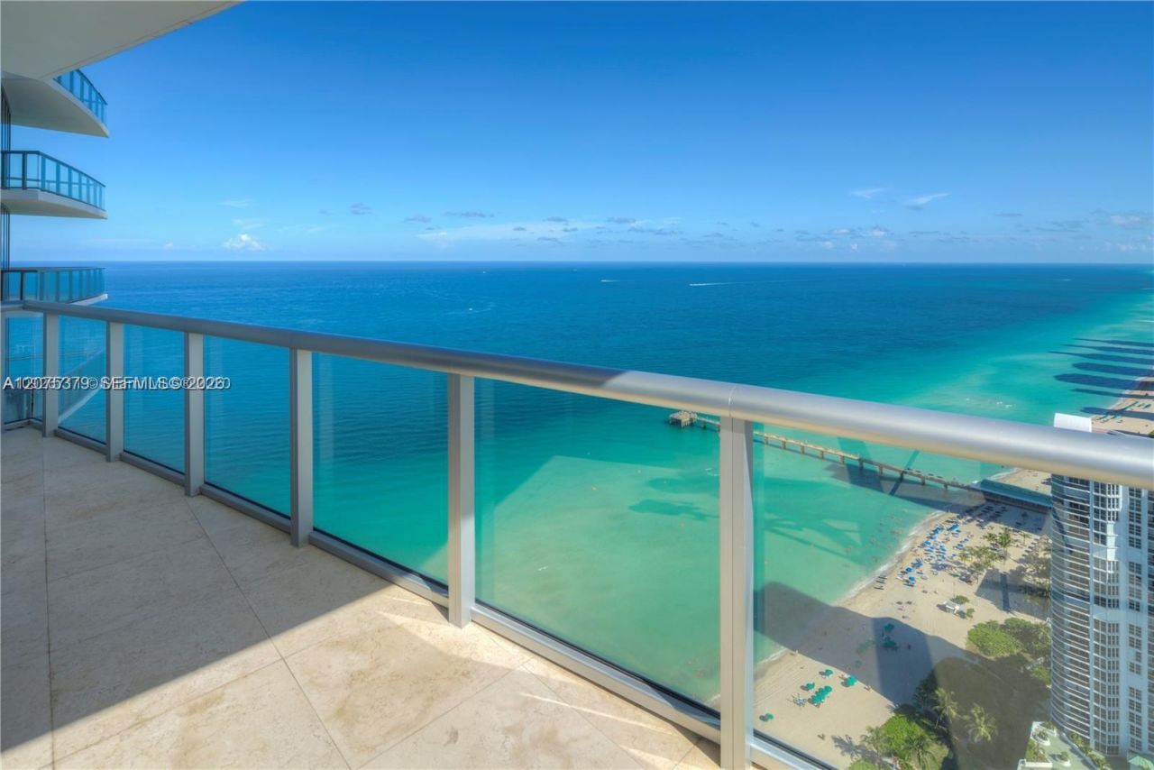 17001 Collins Ave , Unit 4301, Sunny Isles Beach, FL 33160 Photo