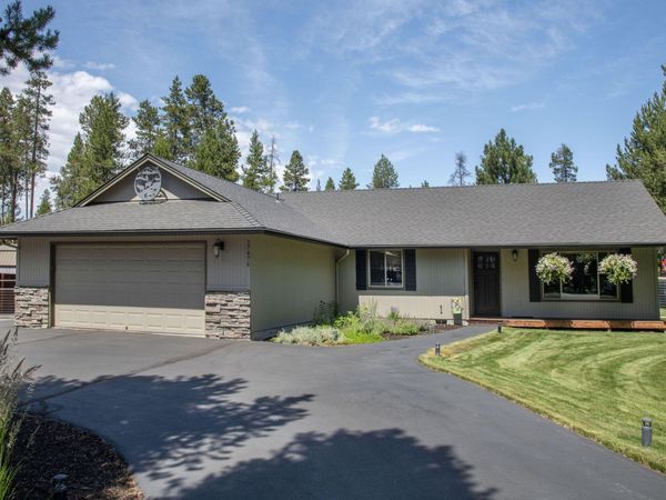 17476 Rail Drive, Bend, OR 97707