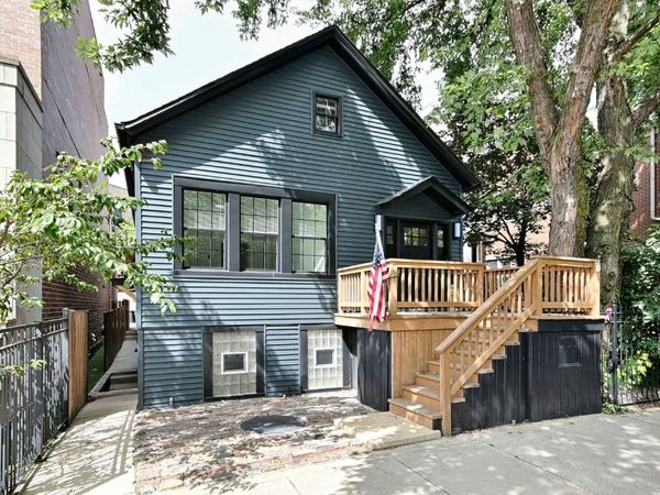 2932 N Lakewood Avenue , Unit 1, Chicago, IL 60657
