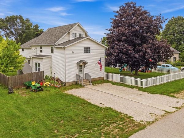 717 W 3rd STREET, Waldo, WI 53093