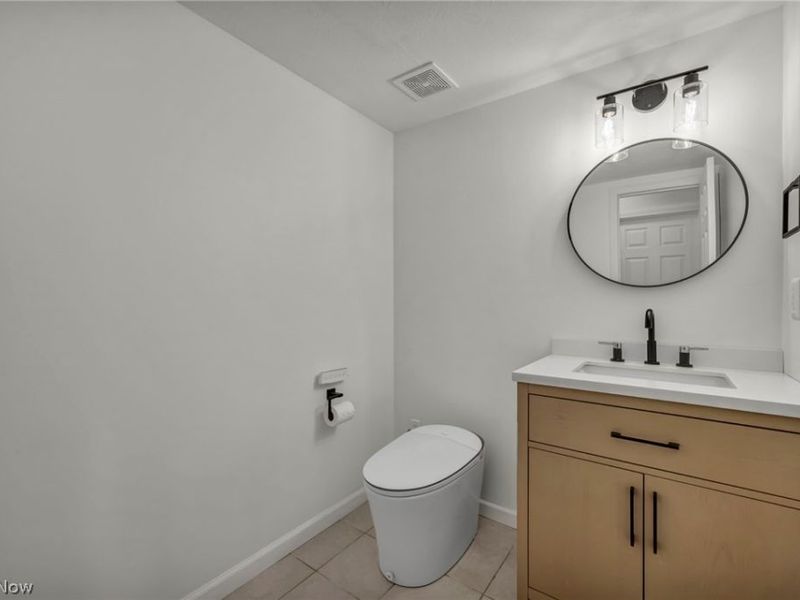 18446 Drake Road , Strongsville, OH 44136 Photo 23