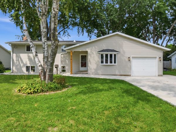926 Frederick Street, Sun Prairie, WI 53590