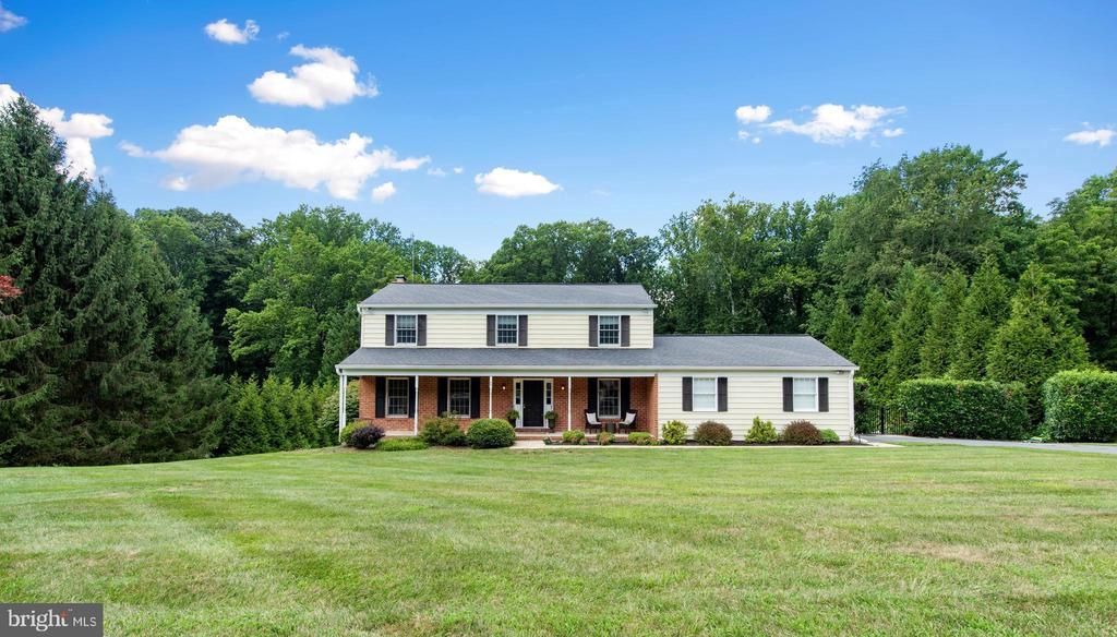 2806 YORK MANOR ROAD, PHOENIX, MD 21131