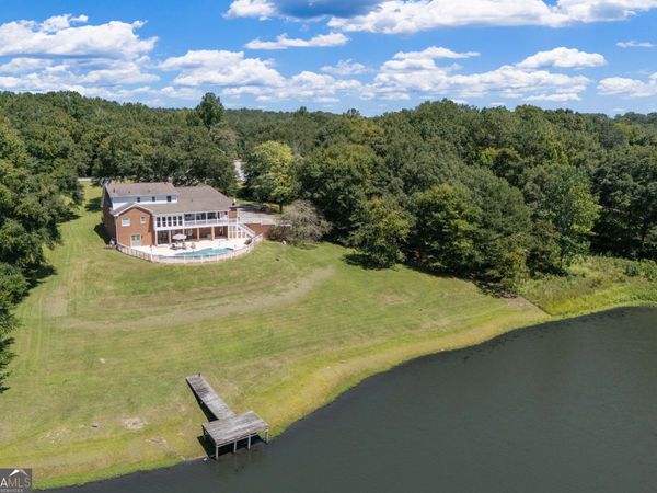 245 Pine Knott Road, Fayetteville, GA 30214