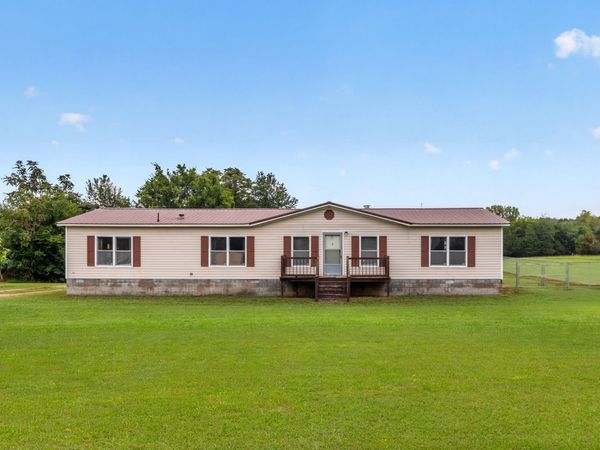 583 Beasleys Bend Rd, Lebanon, TN 37087