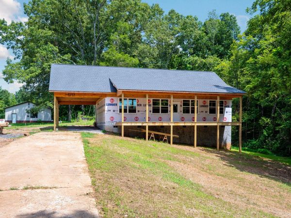 2350 Parksville Road, Benton, TN 37307