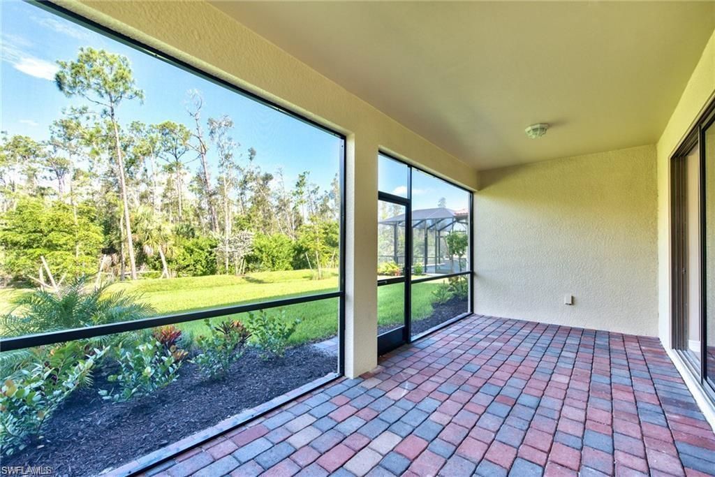 16354 Barclay Ct , Naples, FL 34110 Photo