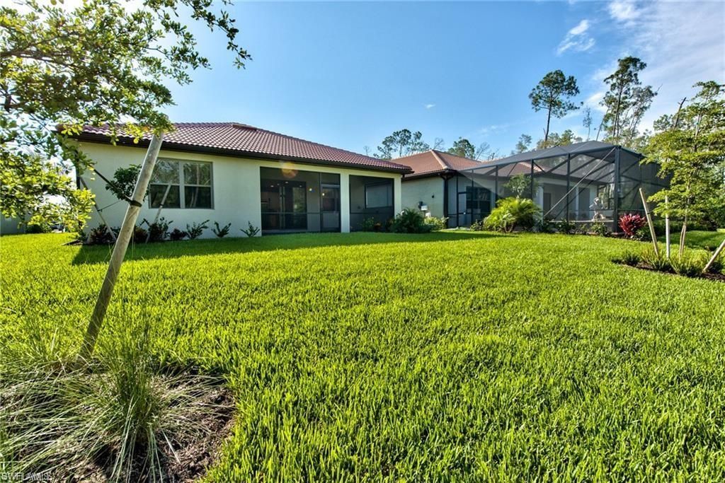 16354 Barclay Ct , Naples, FL 34110 Photo