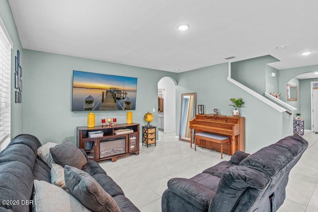 281 Sunset Point Drive, Ormond Beach, FL 32174 Photo