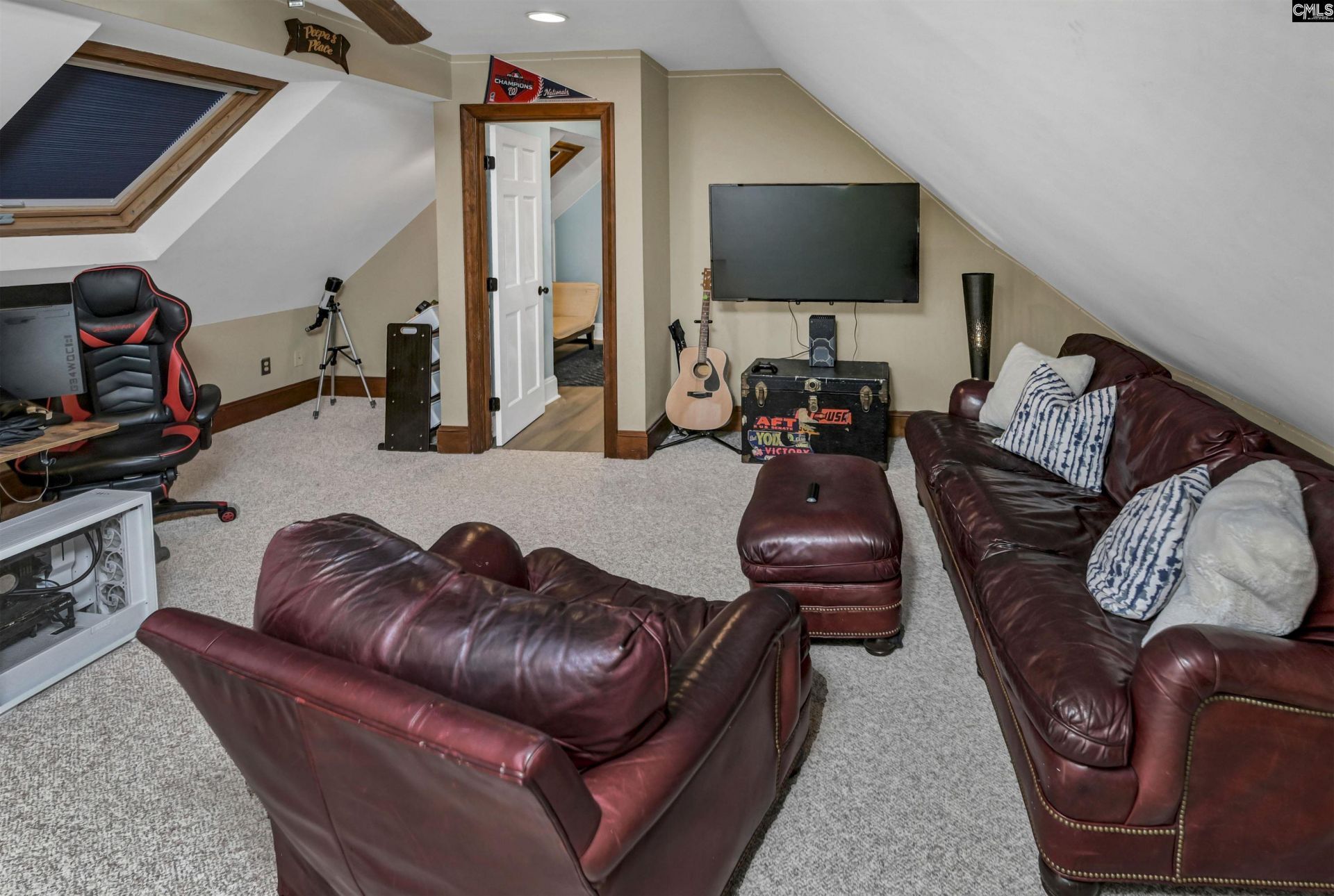 521 Harbour Place Court Photo 34