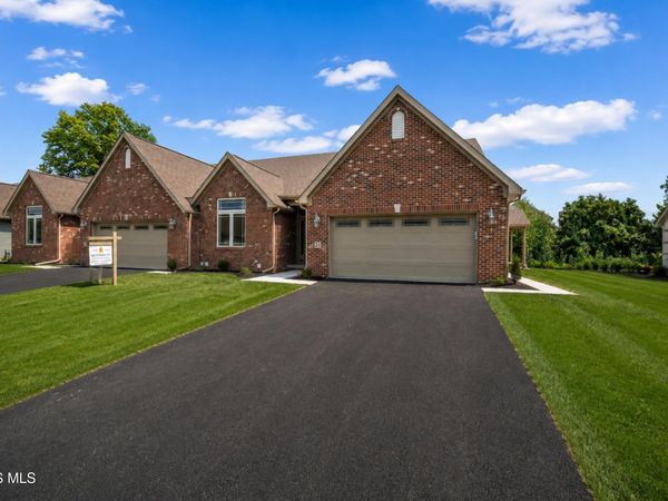 21 Shenandoah Circle, Sylvania, OH 43560