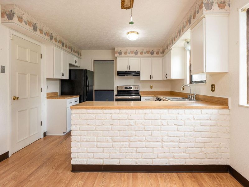 4131 Spring Flower Court, Columbus, OH 43230 Photo 11